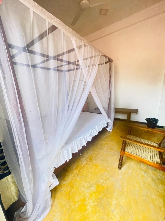 Chithra Homestay Tangalle Dış mekan fotoğraf