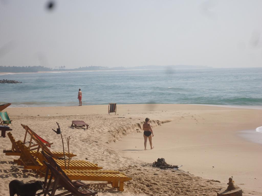 Chithra Homestay Tangalle Dış mekan fotoğraf