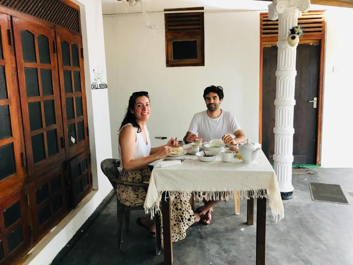 Chithra Homestay Tangalle Dış mekan fotoğraf